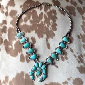 Like new turquoise squash